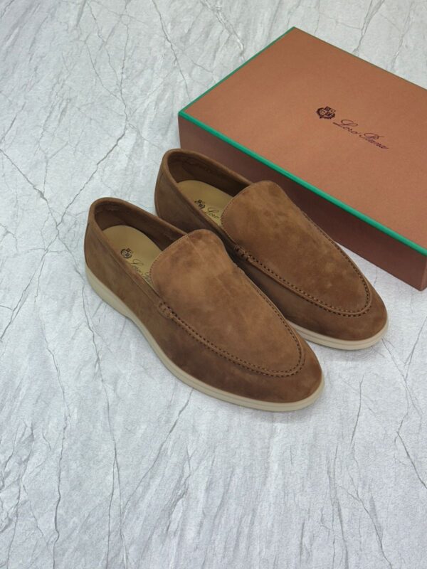 Master Copy Loro Piana Replica Dubai