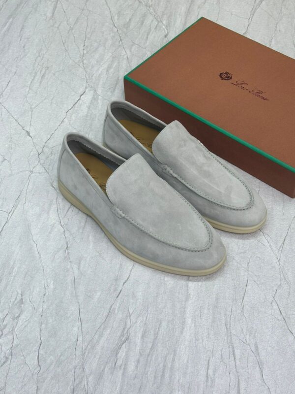 Master Copy Loro Piana Replica Dubai