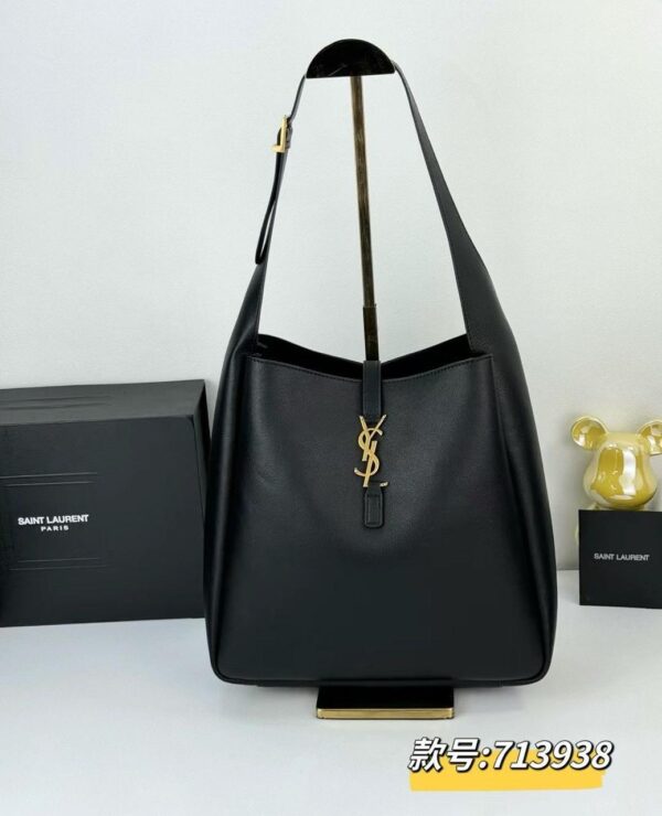 YSL Black Shoulder Bag Replica