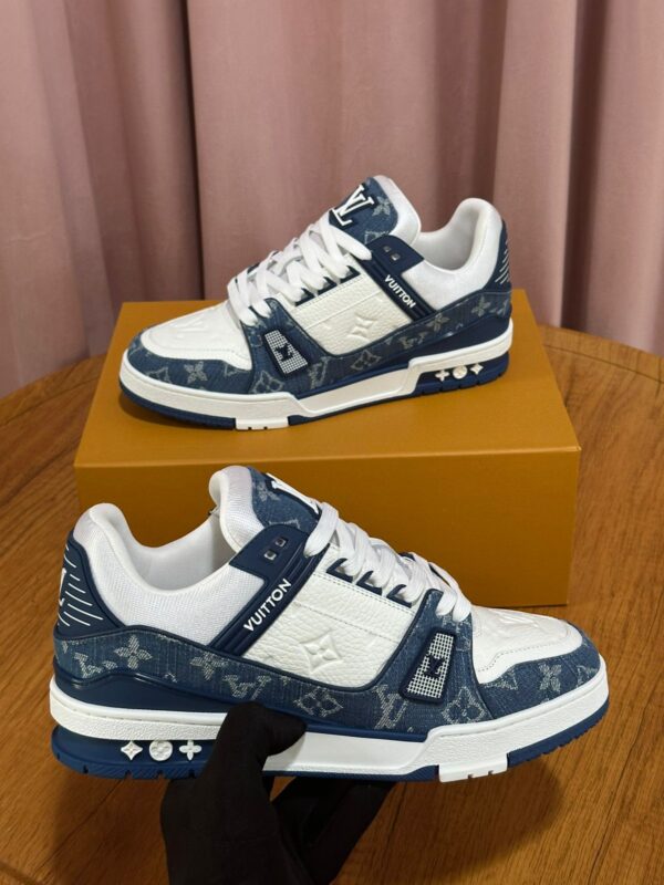 LV Trainer Sneakers Replica