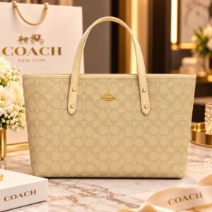 Coach Beige Tote