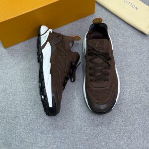 Louis Vuitton sneakers master copy