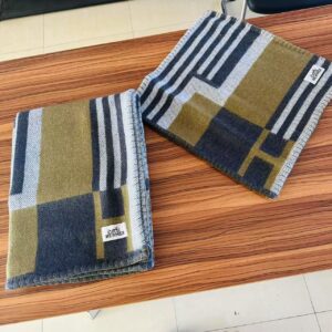 Master Copy Hermes Blanket Dubai